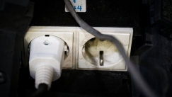 Έφοδος και έλεγχοι της Επιτροπής Ανταγωνισμού στις εταιρίες ρεύματος