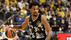 Πρόταση της Βιλερμπάν για την παραμονή του Κρις Τζόουνς