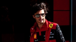 Ο Σάινθ «το έριξε» στο karting (vid)