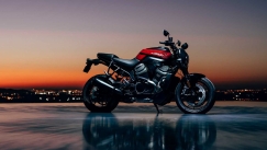 Μια Harley Davidson από το Bronx (vid)