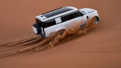 Αποκάλυψη για το 8θέσιο Land Rover Defender