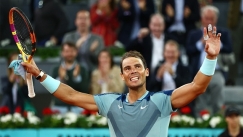 O Ναδάλ επέστρεψε με νίκη στο αγαπημένο του χώμα (vids)