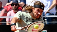 Πάτησε γκάζι ο Τσιτσιπάς και έφυγε για τα προημιτελικά στη Ρώμη (vids)