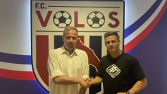 Ο Βίκτορ Φερνάντεθ ανακοινώθηκε από τον Βόλο