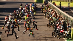 Επέστρεψε δυναμικά το Moto Guzzi Fast Endurance Trophy (vid)