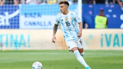 Τελείωσε η μεταγραφή του Λισάντρο Μαρτίνες στη Γιουνάιτεντ