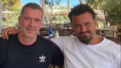 Ο Έκι Γκονζάλες επέστρεψε στην Αθήνα μαζί με τα παραπανίσια κιλά του κι έκανε παρέα με τον Κοτσόλη (pic)