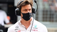 Ο Βολφ ζητά πράξεις κατά του ρατσισμού και όχι αναρτήσεις στο Instagram 