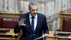 Επιμένει ο Συρίγος για το Πολυτεχνείο: «Τι να συζητάμε τώρα»; (vid)