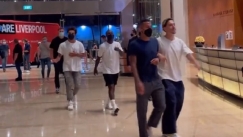 Το Bromance των Τσιμίκα – Τιάγκο συνεχίζεται: Αγκαζέ στο ξενοδοχείο (vid)