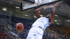 Σούπερ θέαμα και dunk party από Γιάννη και Κώστα Αντετοκούνμπο (vid)