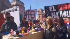 Στην Αργεντινή κήδεψαν τον… κατώτατο μισθό (vid)