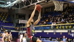 Ντάριους Τόμπσον... διετίας για τους Βάσκους