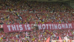 Εντυπωσιακή ατμόσφαιρα στο City Ground στο πρώτο εντός ματς της Νότιγχαμ μετά την επιστροφή (vid)