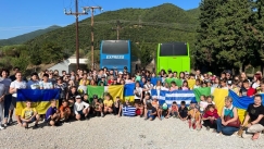 Έφτασαν στην Ελλάδα ακόμα 120 παιδιά από την Ουκρανία για να φιλοξενηθούν σε κατασκηνώσεις