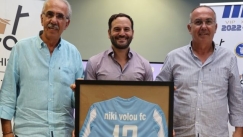 Παπακωνσταντίνου: «Θα διεκδικήσει άνοδο στη Super League η Νίκη Βόλου, απίθανη η συγχώνευση με Ολυμπιακό»