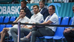 Νοβίτσκι: «Αν έπρεπε να διαλέξω με το ζόρι, θα έλεγα Γαλλία» (vid)