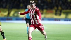 Η ποδοσφαιρική «αδικία» με Μπόουλερ και Ντε Λα Φουέντε με τους χρόνους συμμετοχής τους στον Ολυμπιακό (vids)