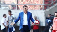 «Ντόπες» Μίτσελ στους παίκτες: «Μπορούμε να γυρίσουμε το κλίμα και να αλλάξουμε την κατάσταση» 