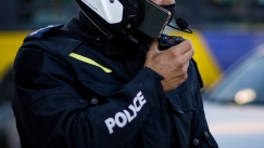 Υπόθεση βιασμού στο Α.Τ. Ομόνοιας: «Ο ένας αστυνομικός είχε πάνω στη στολή κάμερα», τέθηκαν σε διαθεσιμότητα (vid)