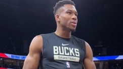 Γιάννης Αντετοκούνμπο: «Θα ήθελα το mid-range του Μάικλ Τζόρνταν» (vid)