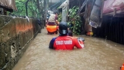  Τουλάχιστον 67 νεκροί από τις πλημμύρες και τις κατολισθήσεις στις Φιλιππίνες 