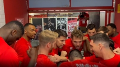 Η pregame... ιεροτελεστία του Ολυμπιακού πριν το παιχνίδι με τη Μονακό (vid)