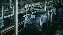 Toyota: Αναθεωρεί προς τα κάτω το στόχο παραγωγής