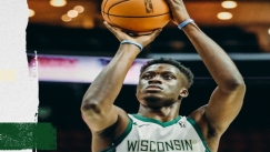 Θετική παρουσία του Άλεξ Αντετοκούνμπο στην ήττα των Χερντ (vid)