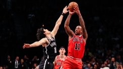 Οι Μπουλς πέρασαν από το Μπρούκλιν των... ακυβέρνητων Νετς με παράσταση Λαβίν (vid)