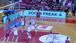 Ο Τσαϊρέλης κατέβασε... γενικό στα «Δύο Αοράκια» (vid)