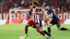 Περιζήτητος ο Ντε Λα Φουέντε, ο οποίος είναι...φευγάτος από τον Ολυμπιακό