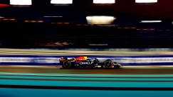 GP Αμπου Ντάμπι QP: Ο Φερστάπεν στην pole, «κλείδωσε» την πρώτη σειρά η Red Bull