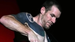Ο μπασίστας των Rage Against the Machine αποκάλυψε ότι έχει καρκίνο