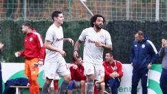 Χαμός για ένα αυτόγραφο με τους Μαρσέλο και Χάμες (vid)