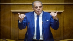 Απίστευτο σαρδάμ Βελόπουλου στη Βουλή: «Να καταψηφιστείτε όλοι και να ψηφιστεί η Νέα Δημοκρατία» (vid)