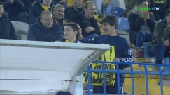  Ο Λιβάι Γκαρσία έδωσε τη φανέλα του σε έναν πιτσιρικά και εκείνος τη φίλησε (vid)