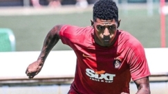  Με ποια προϋπόθεση θα κάνει ο Ολυμπιακός τελική κίνηση για τον Φαν Άανχολτ (vid)