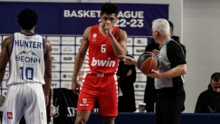 Αυτός είναι ο 16χρονος Αμπόσι που έκανε το ντεμπούτο του με τον Ολυμπιακό (vid)