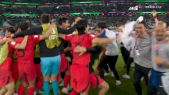  Οι παίκτες της Νότιας Κορέας έβλεπαν σε κινητά το ματς της Ουρουγουάης (vid) 