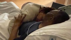 Η συγκινητική ανάρτηση της κόρης του Πελέ από το κρεβάτι της κλινικής: «Άλλο ένα βράδυ μαζί»