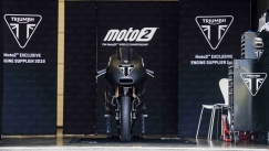 Η Triumph αναλαμβάνει την εξέλιξη του eFuel στη Moto2 (vid)