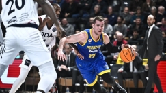 Το «break» στη Γαλλία... έσπασε στην 3η περίοδο για το Περιστέρι