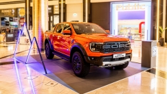 Τι κάνει το Ford Ranger Raptor στο Golden Hall;