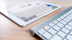 Η μητρική της Google θα απολύσει 12.000 υπαλλήλους