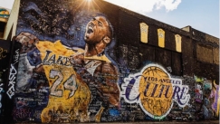 Η θρυλική φανέλα του Κόμπι σε δημοπρασία, αναμένεται να «πιάσει» $6-8 εκατ.