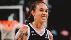 Γκράινερ: «Δεν θα ταξιδέψω ποτέ ξανά εκτός ΗΠΑ, μόνο με την Εθνική ομάδα»