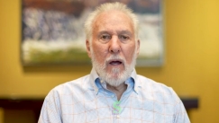 Βουρκωμένος ο Πόποβιτς, ζητάει να προσφερθεί βοήθεια στους σεισμόπληκτους της Τουρκίας (vid)