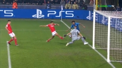 Η σούπερ επέμβαση του Βλαχοδήμου που κράτησε το μηδέν για τη Μπενφίκα (vid)