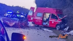 Τραγωδία στα Ιωάννινα: Δύο νεκροί και δύο τραυματίες σε μετωπική σύγκρουση ασθενοφόρου με αυτοκίνητο
